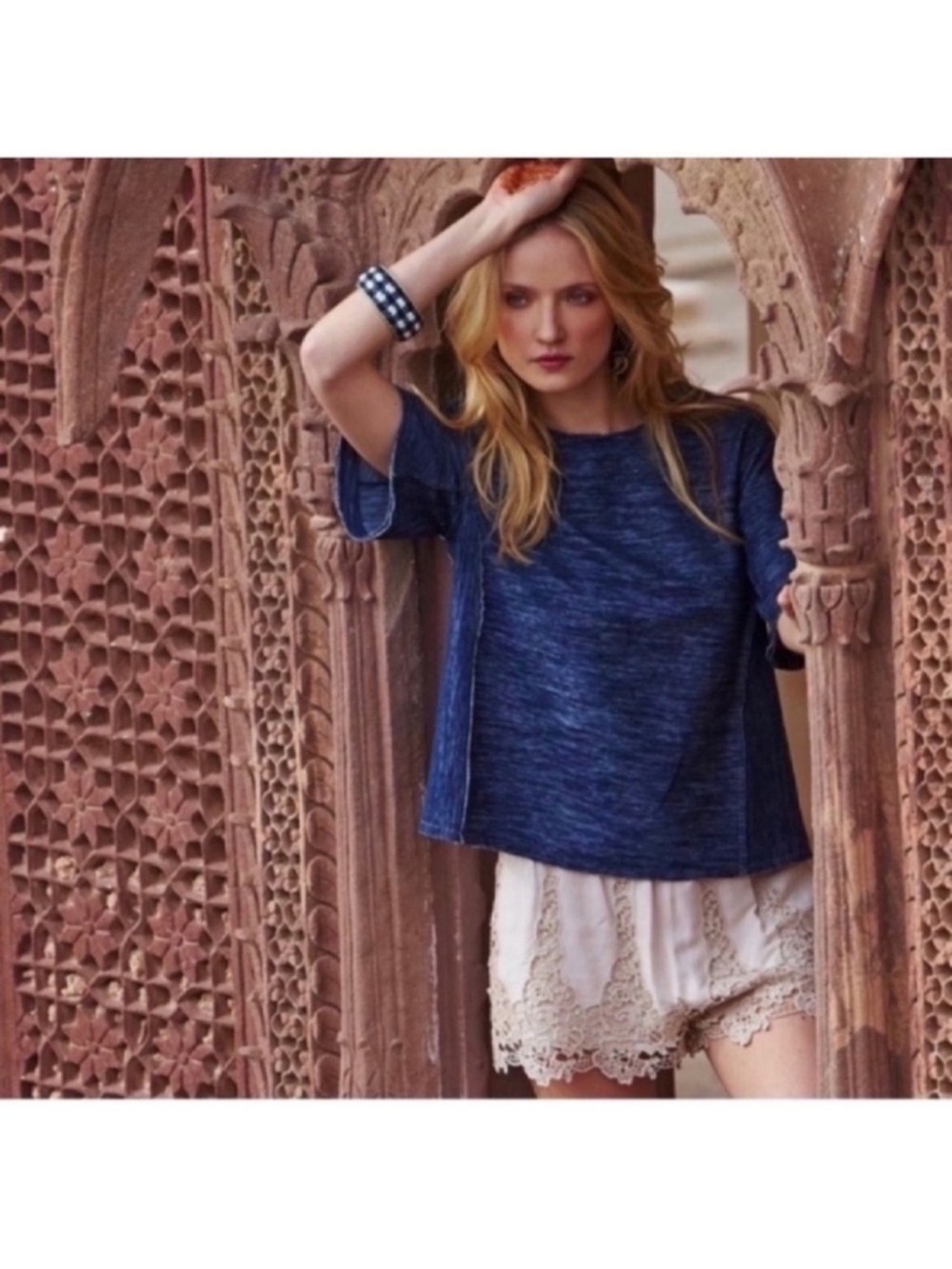 Like New Anthropologie Filigree Lace Shorts by Elevenses- Cream, Size Small - Picture 3 of 9